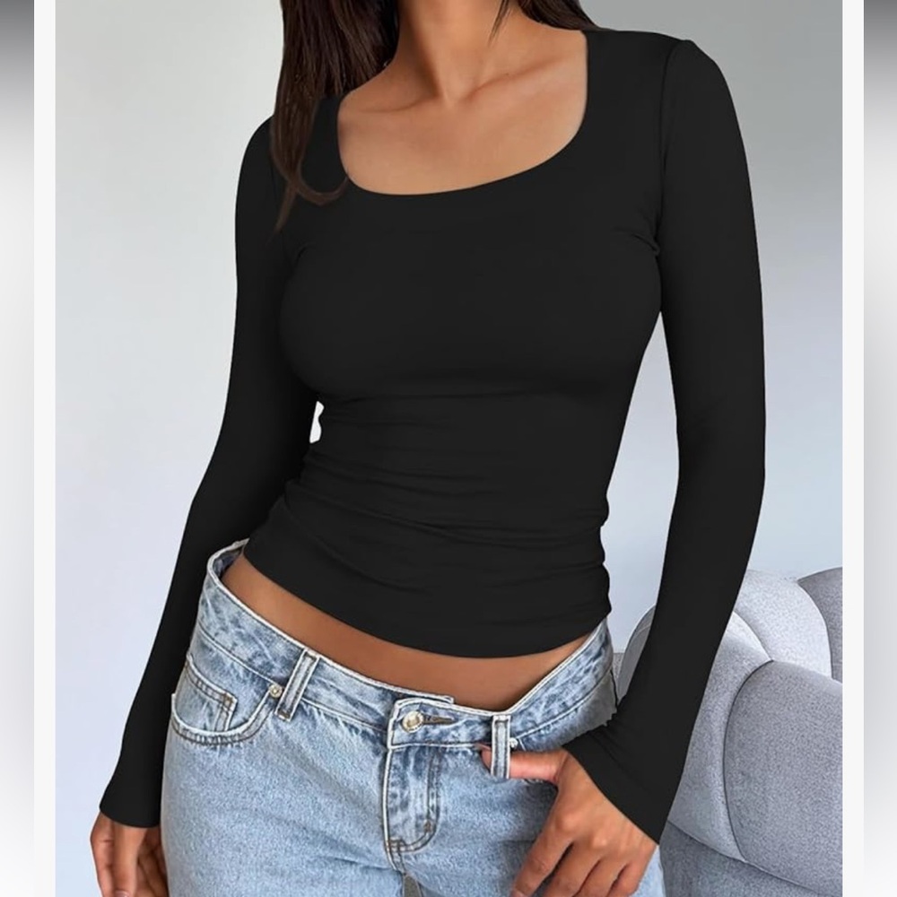 NWT women’s long sleeve basic black fitted t shirt medium